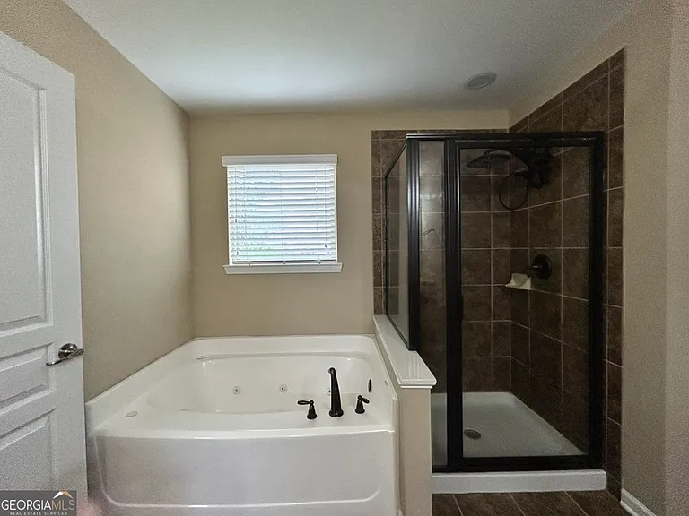 5957 Stow Dr — Photo 33