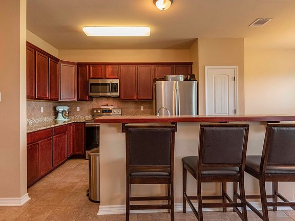4th image of 1132 Bridgetowne Ln