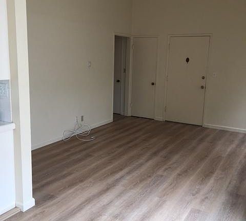 2nd image of 111 Oceano Ave #F