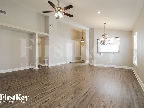 3rd image of 522 Whittingham Pl