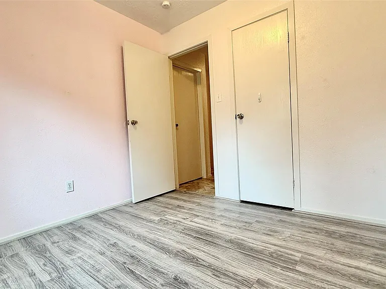 18 Dellforest Ct — Photo 17