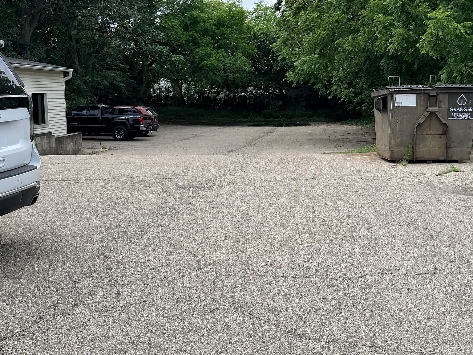 5832 S Cedar St - 1 — Photo 1