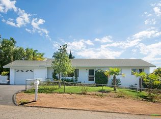 110 Ellis Ln, Fallbrook, CA 92028