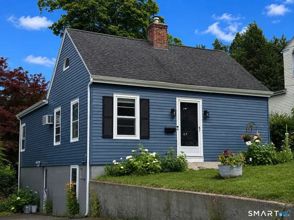 65 Deerfield Avenue, Middletown, CT 06457