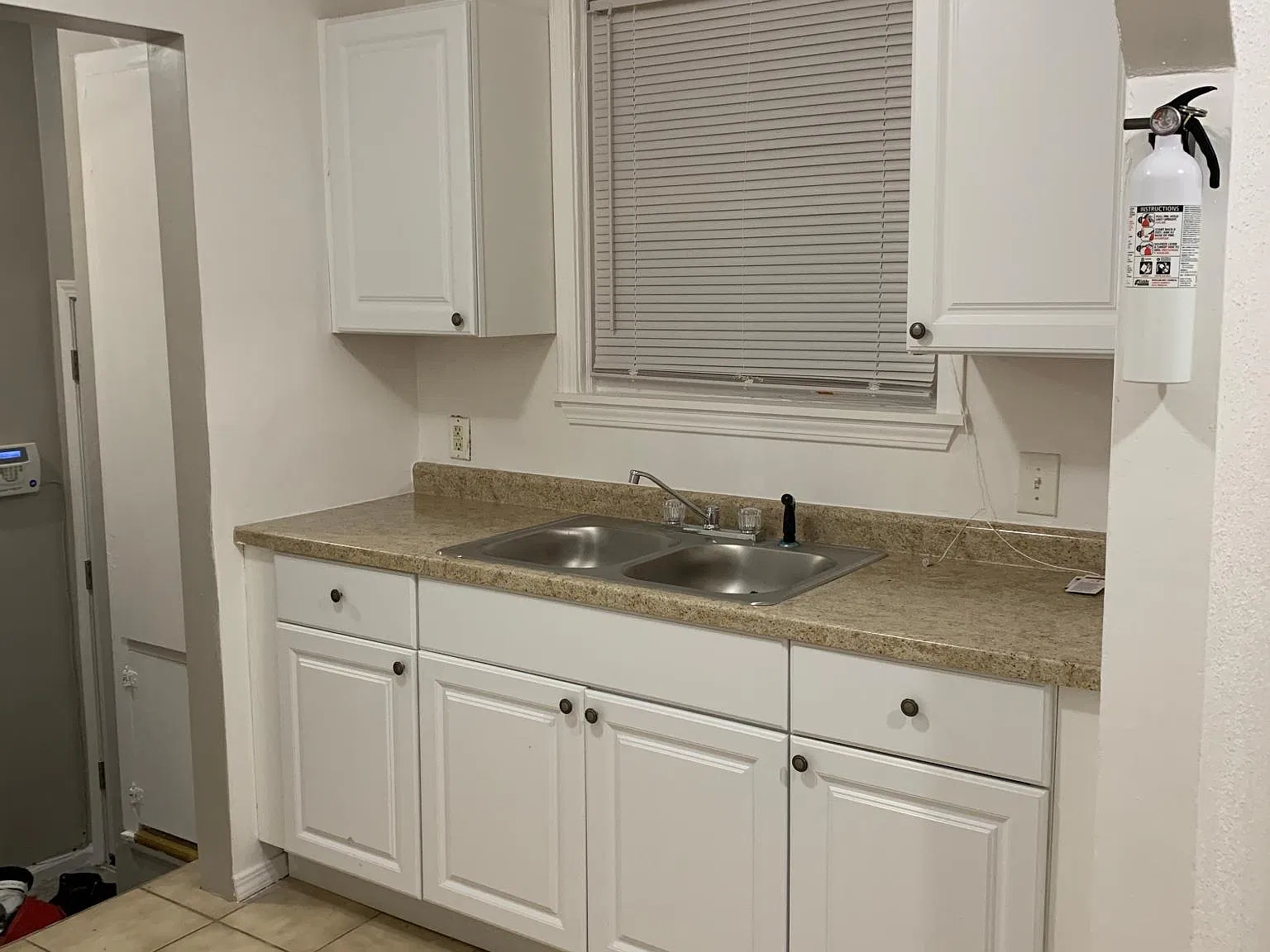 16762 Rutherford St — Photo 3