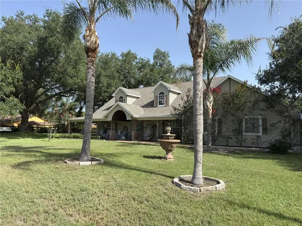 32137 Wolf Branch Ln, Sorrento, FL 32776