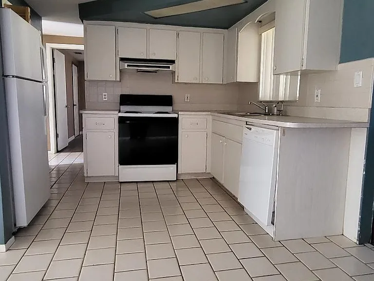 1440 Brixton Ln — Photo 7