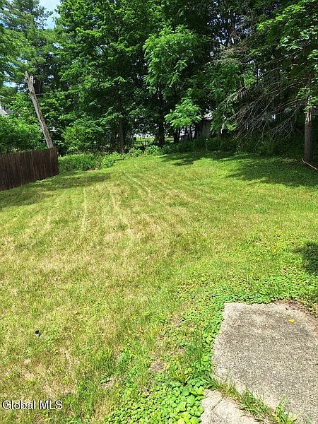 3rd image of 3 Billings Avenue