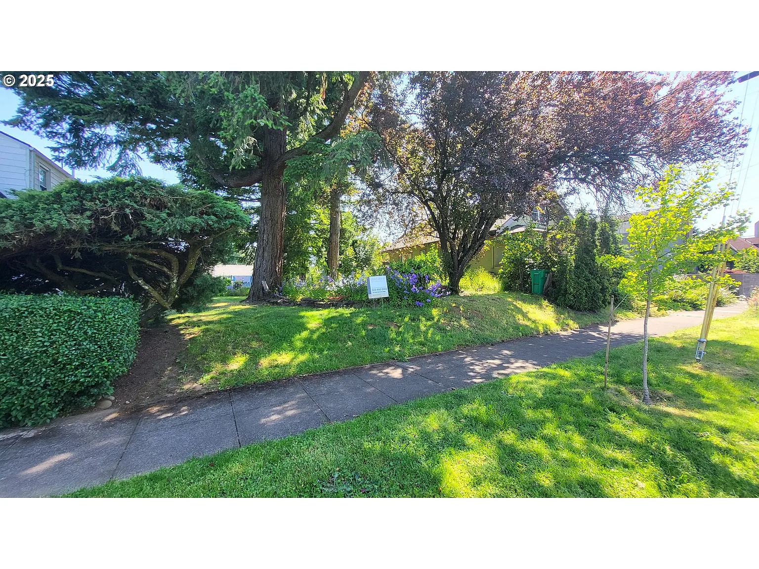 7020 NE Stanton St photo 1