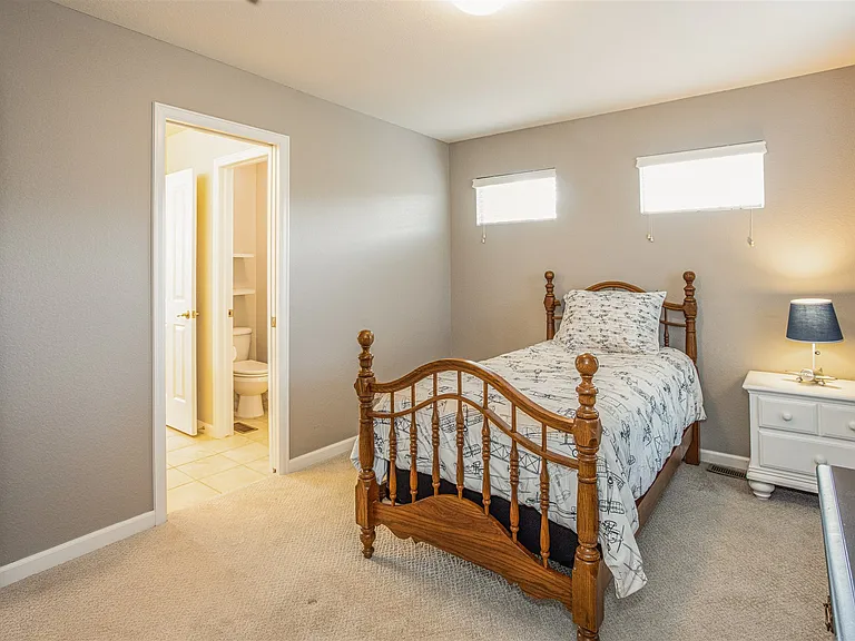 6984 S Fultondale Cir — Photo 22