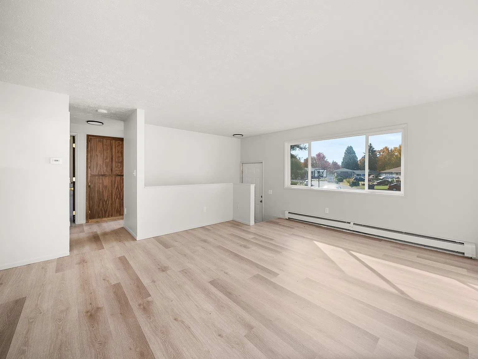 2 bed, 1.5 bath, 1675 sqft, $1,700 — Photo 2