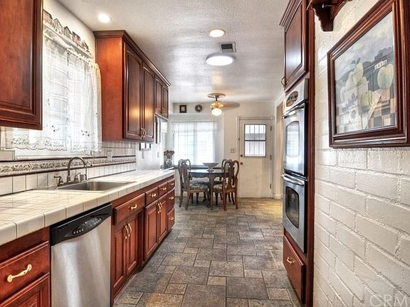 4th image of 15615 Starbuck St