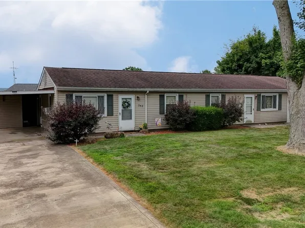 256-248 Tuscarawas St SW, Bolivar, OH 44612