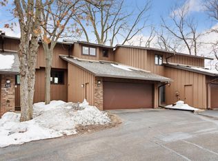 2688 Sumac Rdg, White Bear Lake, MN 55110