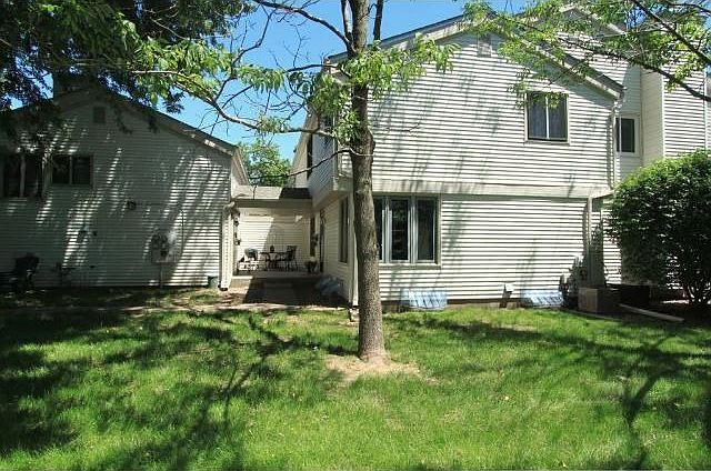 1st image of 242 Cambria Ct