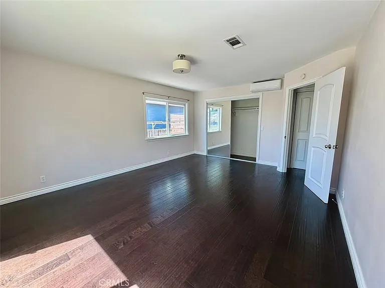 274 S Craig Ave — Photo 14
