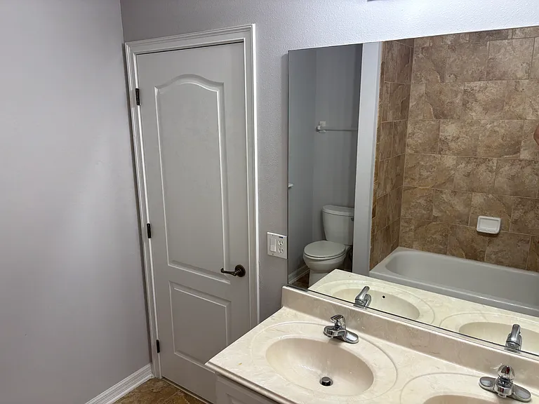 12979 Calderdale Ave — Photo 30