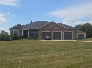 108 Roy Ln, Wentzville, MO 63385