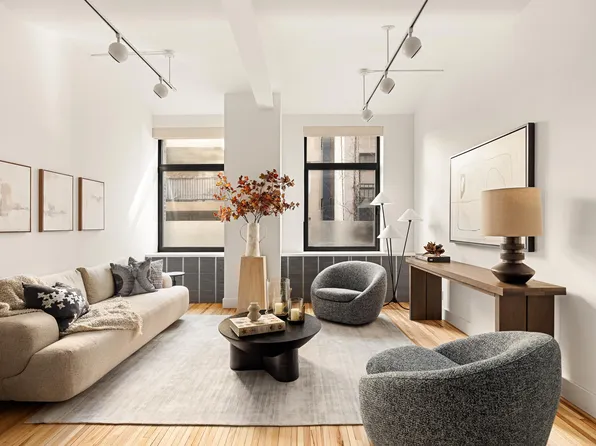 39 East 12th Street image 1 of 12