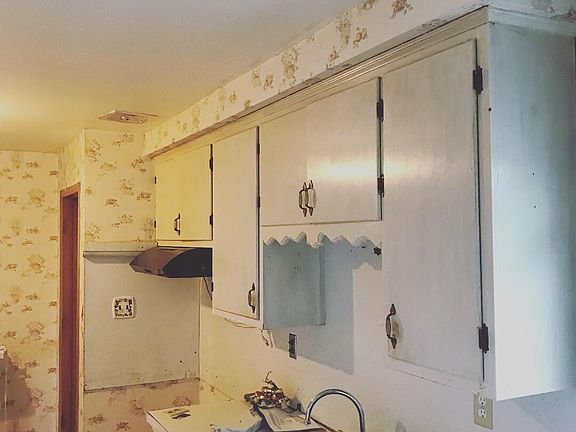 5th image of 24321 Blackstone Ave