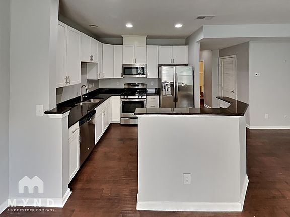 4th image of 7207 Gallery Pointe Ln