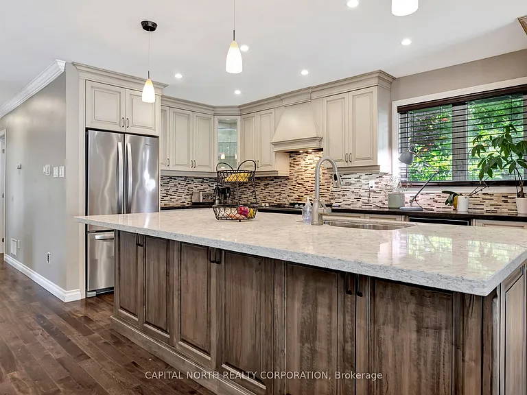 2092 Marine Dr — Photo 6