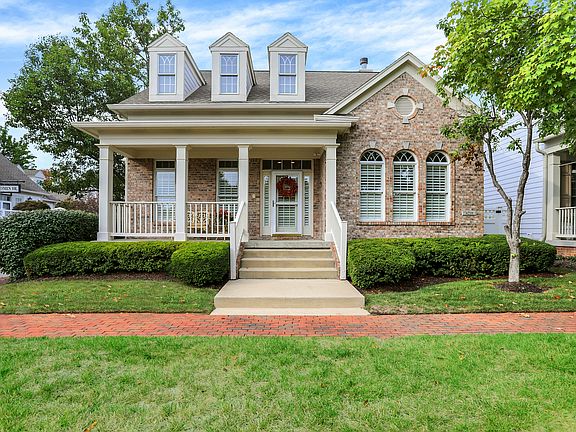 2nd image of 4218 Statesmen Dr
