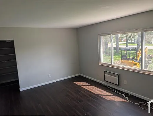 1 bed, 600 sqft, $887 — Photo 3
