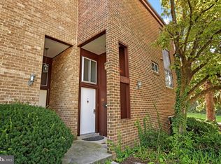 10 Campbell Pl, Camp Hill, PA 17011