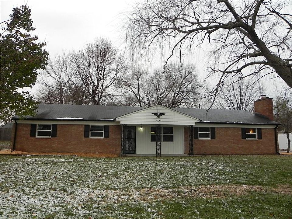 1st image of 2946 S Kenyon Dr