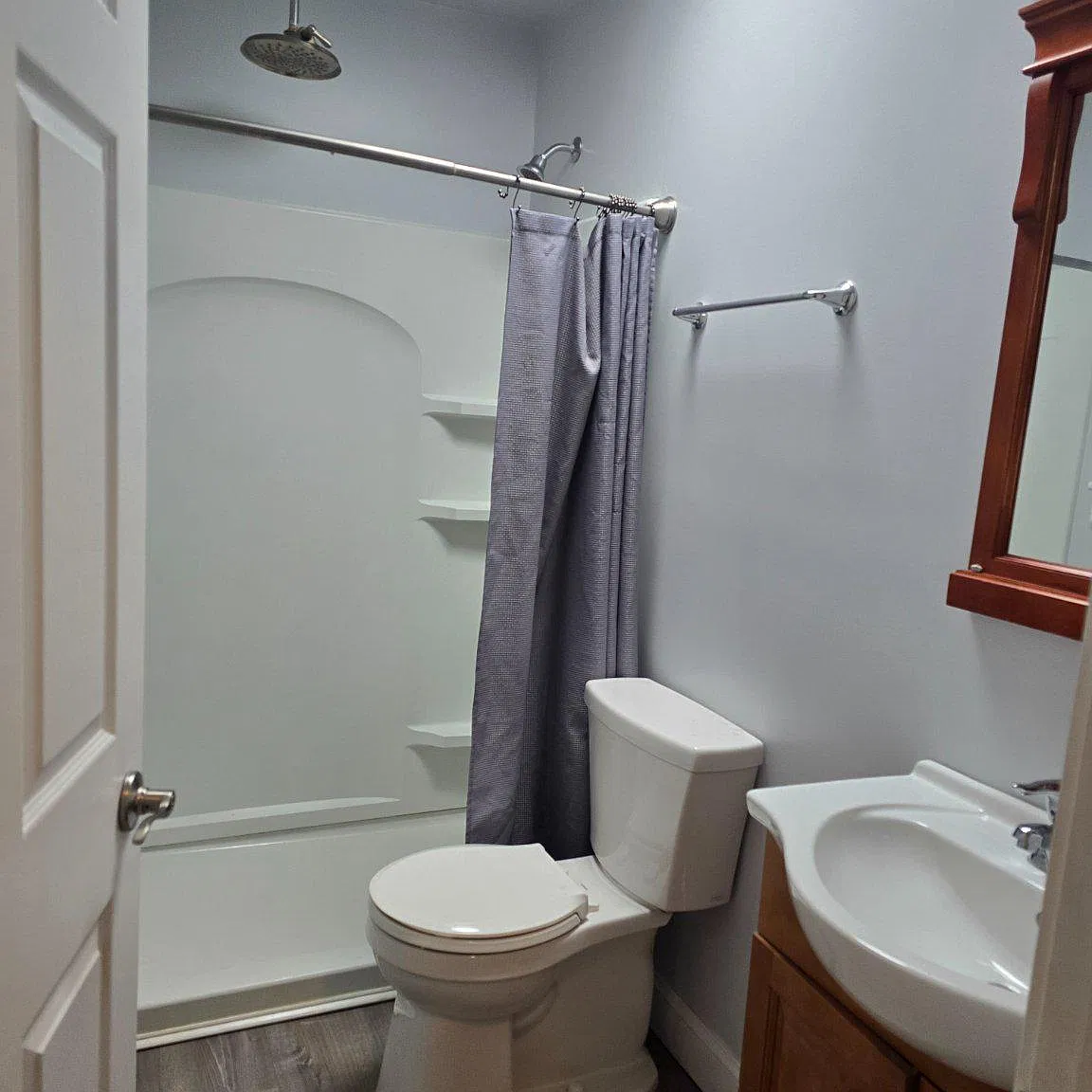 2 bed, 1.0 bath, 900 sqft, $1,750 — Photo 4