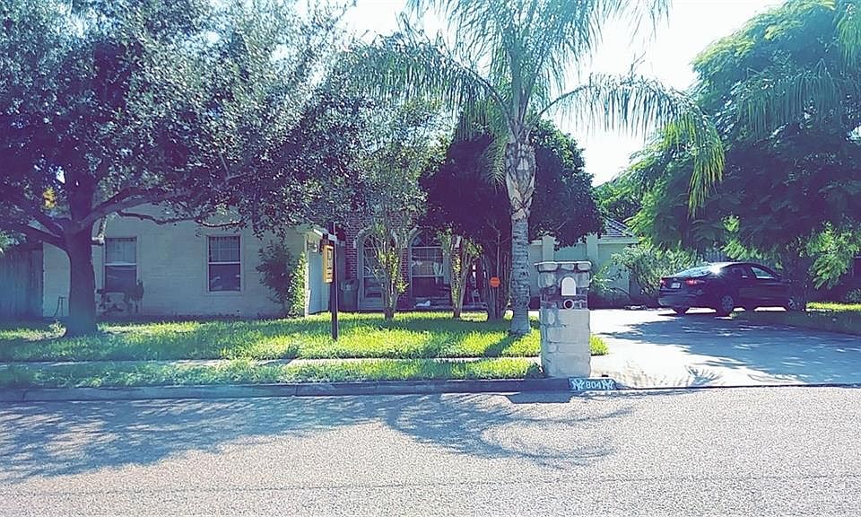 1st image of 804 Amethyst Dr