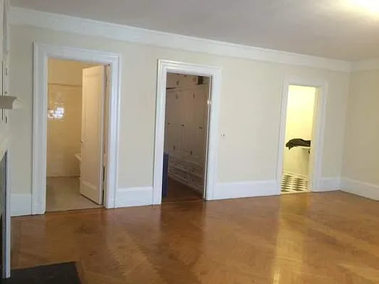 Rented by Keller Williams NYC | media 14