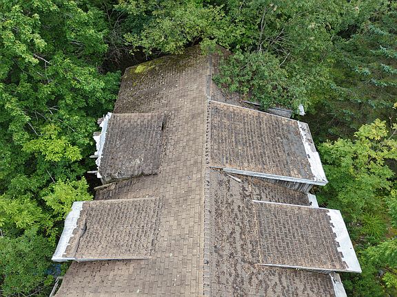 4th image of 44 Klimavicz Road