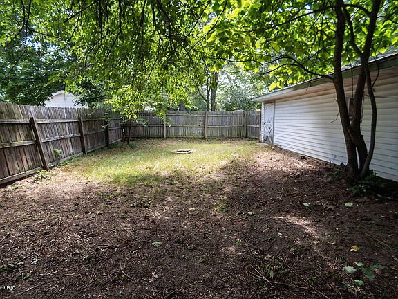 4th image of 4552 Magnolia Ave SW