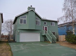 8571 Brookridge Dr, Anchorage, AK 99504