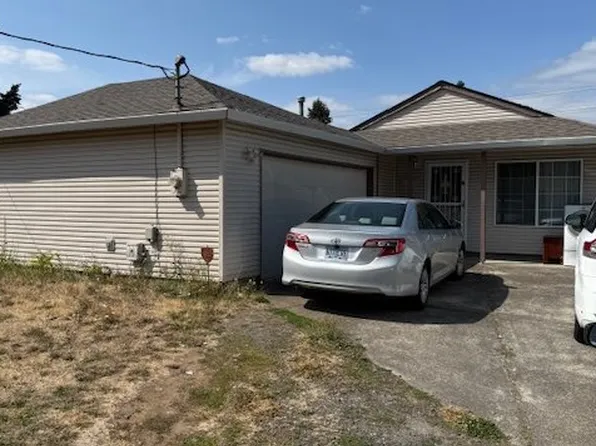 11625 SE Washington St, Portland, OR 97216