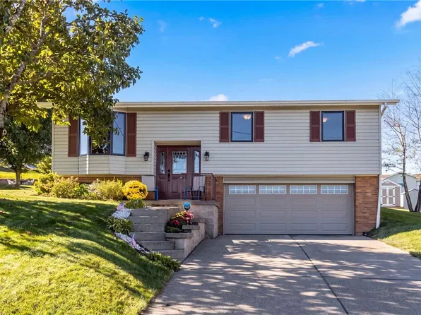 134 Mayer Dr, Oakdale, PA 15071