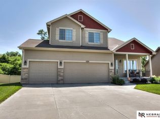 14209 S 18th St, Bellevue, NE 68123