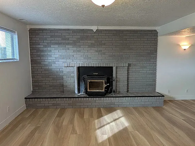 616 W 5735 S — Photo 8