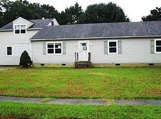 4013 Penny Ln, Chesapeake, VA 23322