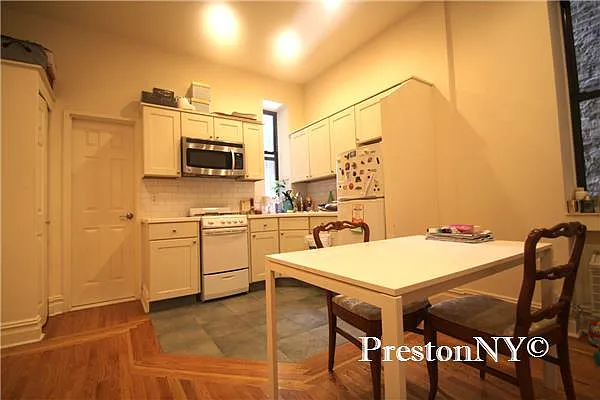 Rented by JM Preston Properties LLC | media 27