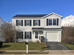 311 Arrowhead Dr, Lititz, PA 17543