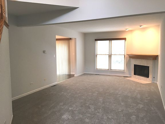 4th image of 419 Park Ave