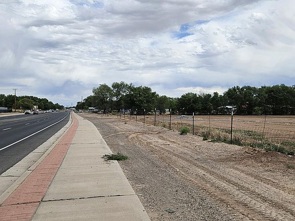 4th image of 3339 Highway 47 #B
