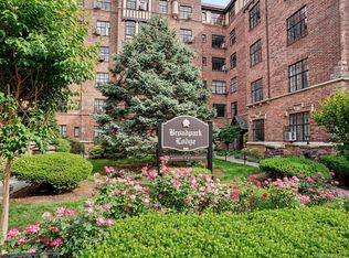 2 Westchester Avenue #4J, White Plains, NY 10601