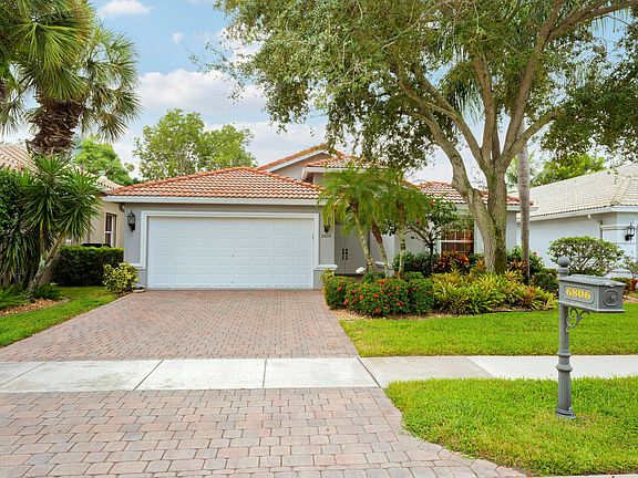 2nd image of 6806 Rienzo Street