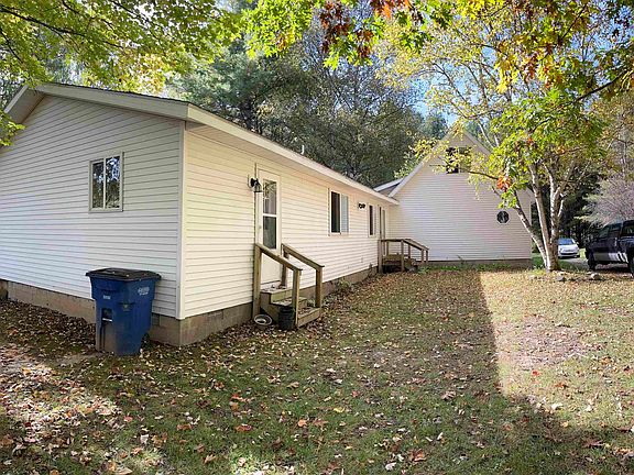 3rd image of 2670 Bass Lake Rd