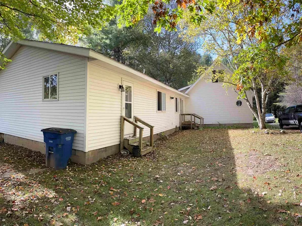 2670 Bass Lake Rd, Lupton, MI 48635