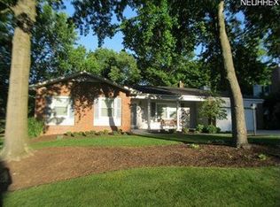 676 San Moritz Dr, Akron, OH 44333